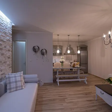 Hotel Stelios Gardens 3*